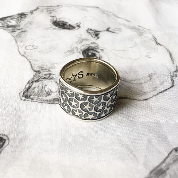 Cody Sanderson - Super Star Stamp Wide Ring - Picture 7 of 7